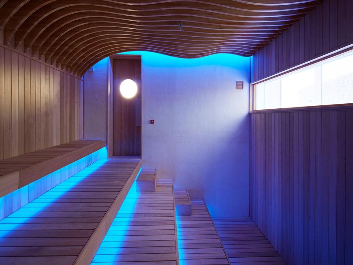 Hotel Androoms Naha Port Bagian luar foto